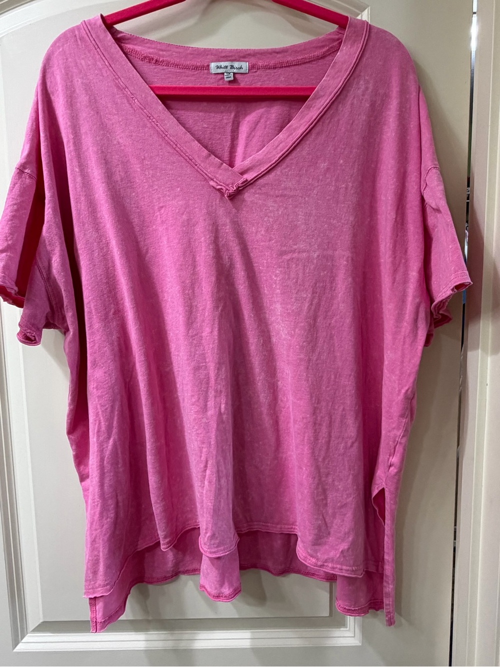 white birch Hot Pink V-Neck Short Sleeve Tee